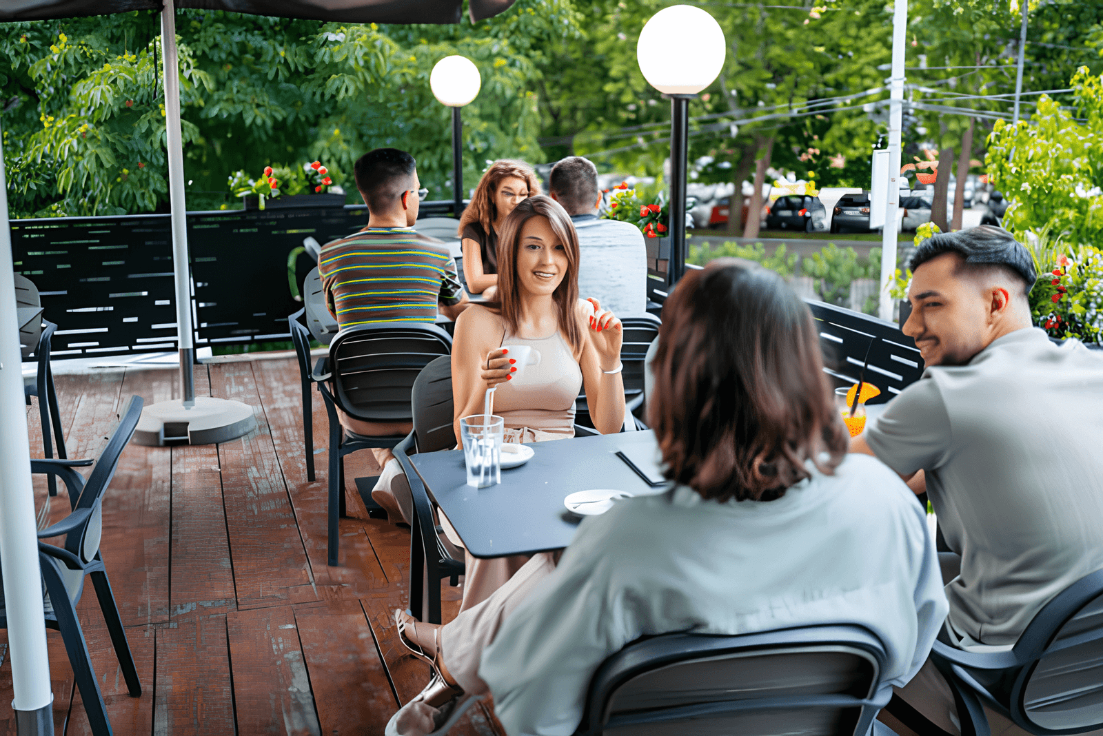 restaurant-outdoor-lighting