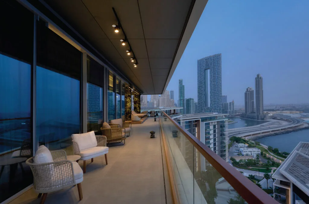 terrace-lighting-in-dubai-villas