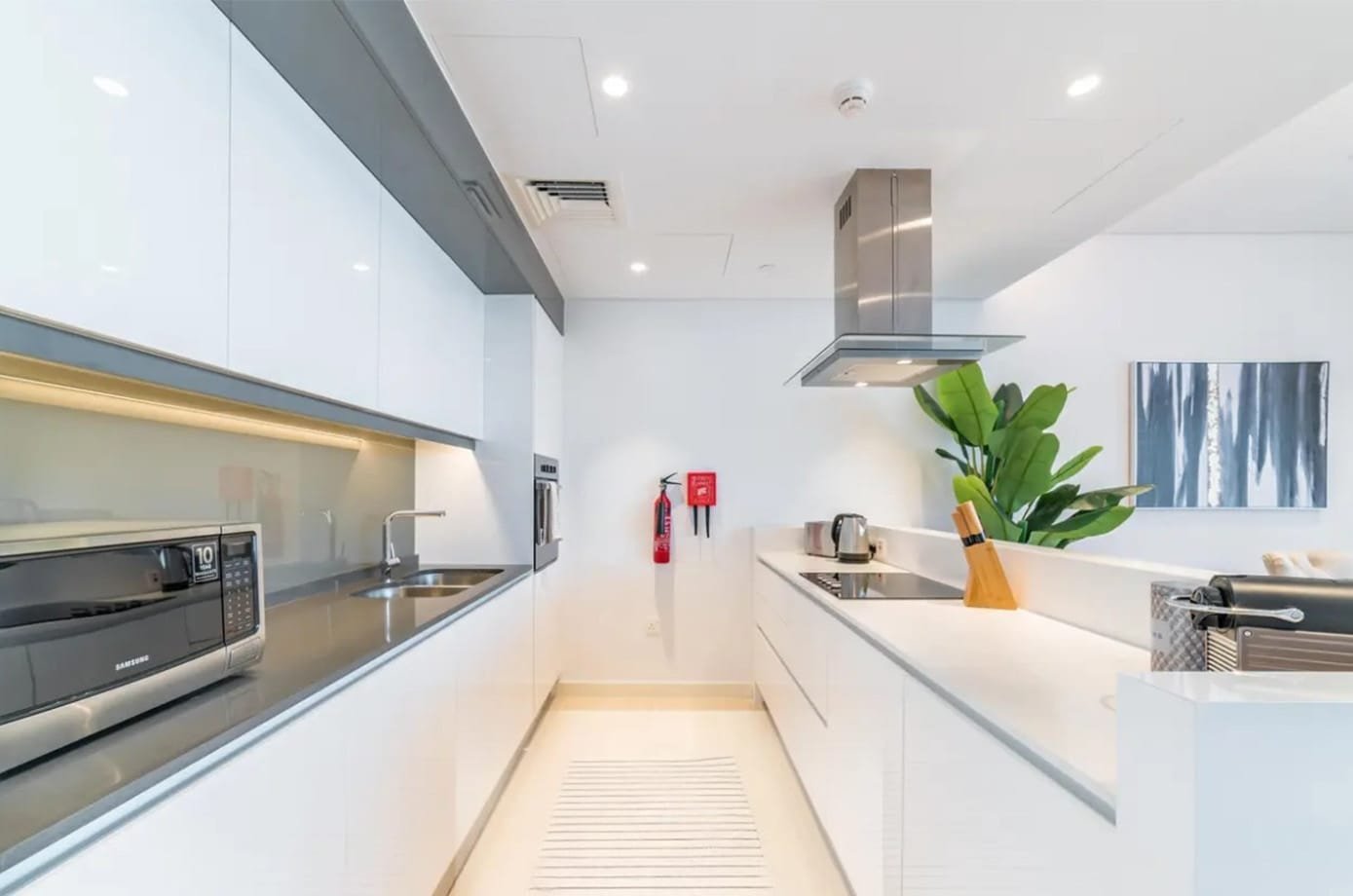 Decorative Lighting Projects in Dubai Holiday Homes