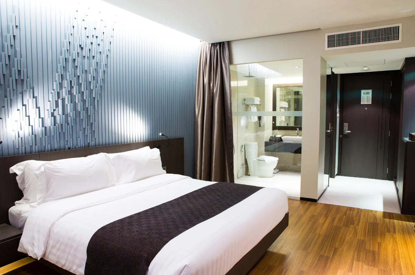 Lighting Techniques to Enhance Guest Experience in Hotels lighting-techniques-to-enhance-guest-experience-in-hotels