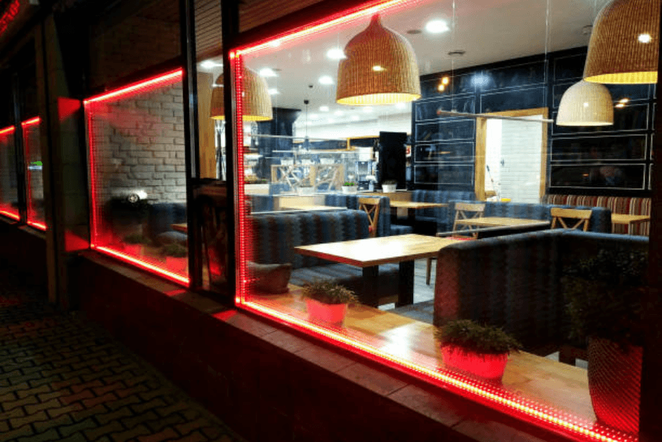 coffee-shop-strip-lights