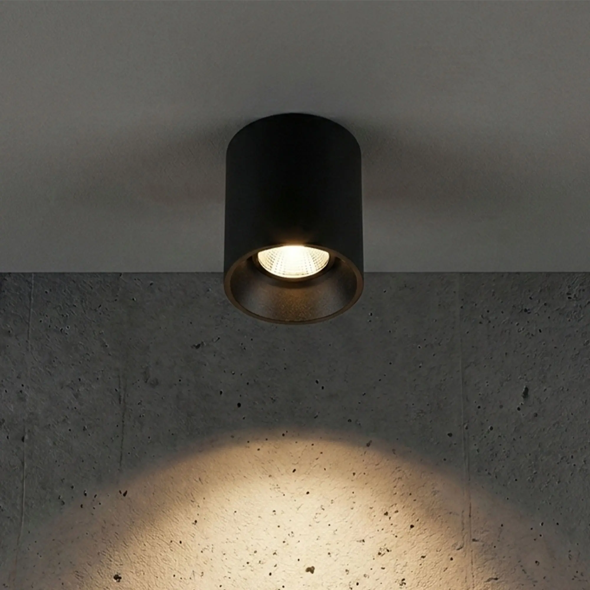 VR272 LED 10w Surface Mounted Lighting Fixture