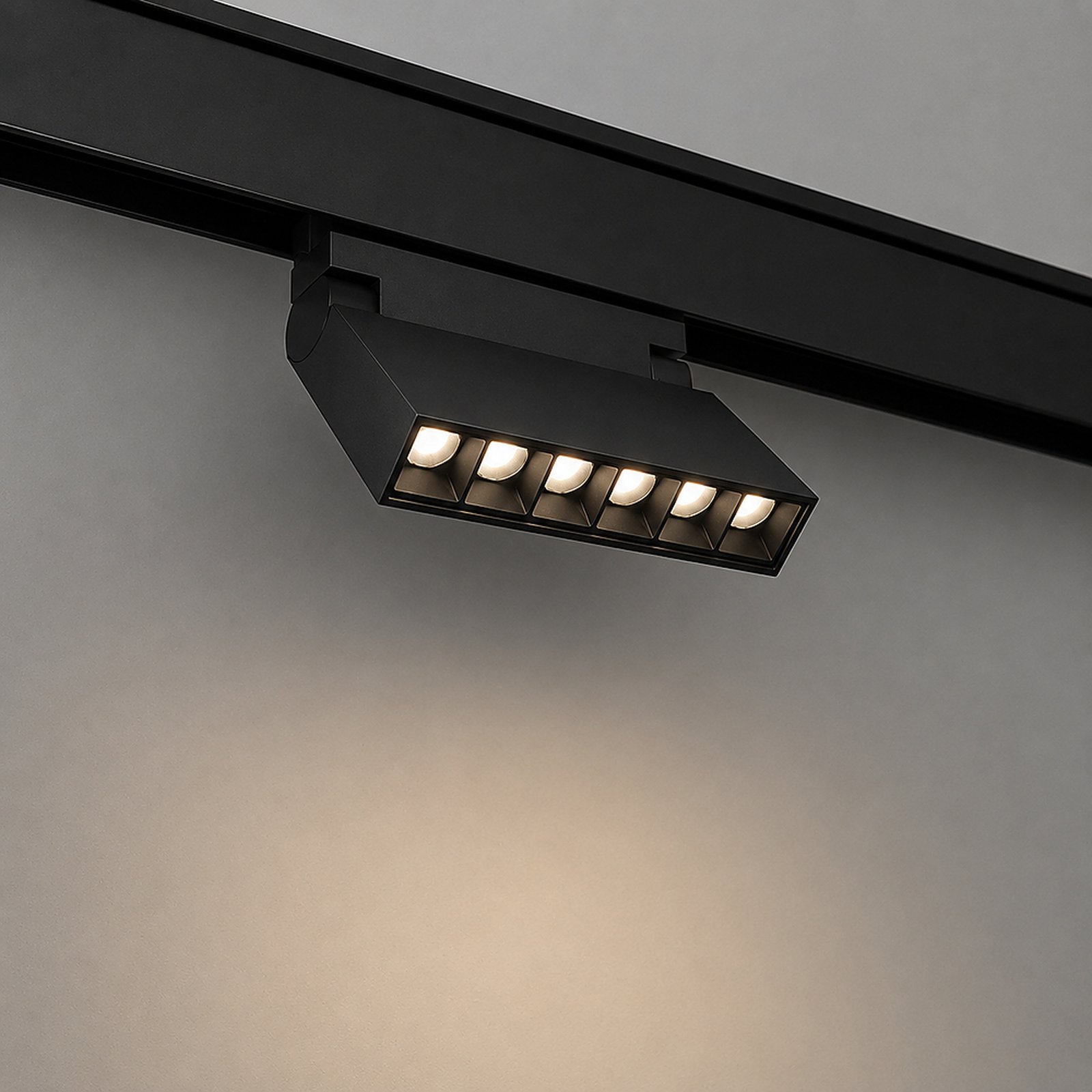 VR131-1 – Magnetic Foldable Diffused | 6W | 24° | CRI90 | IP20